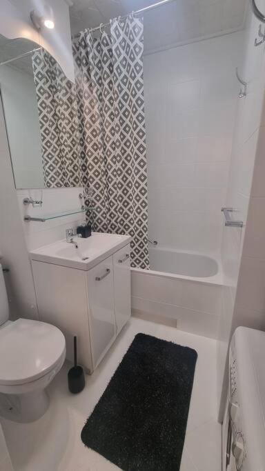 Comfort-Plus Apartment Ll Varsó Kültér fotó